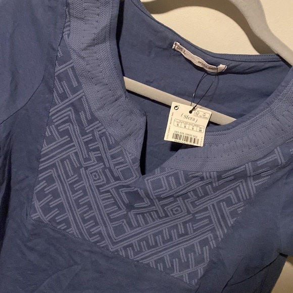Nwt Sfera Basic Tee - Picture 3 of 4